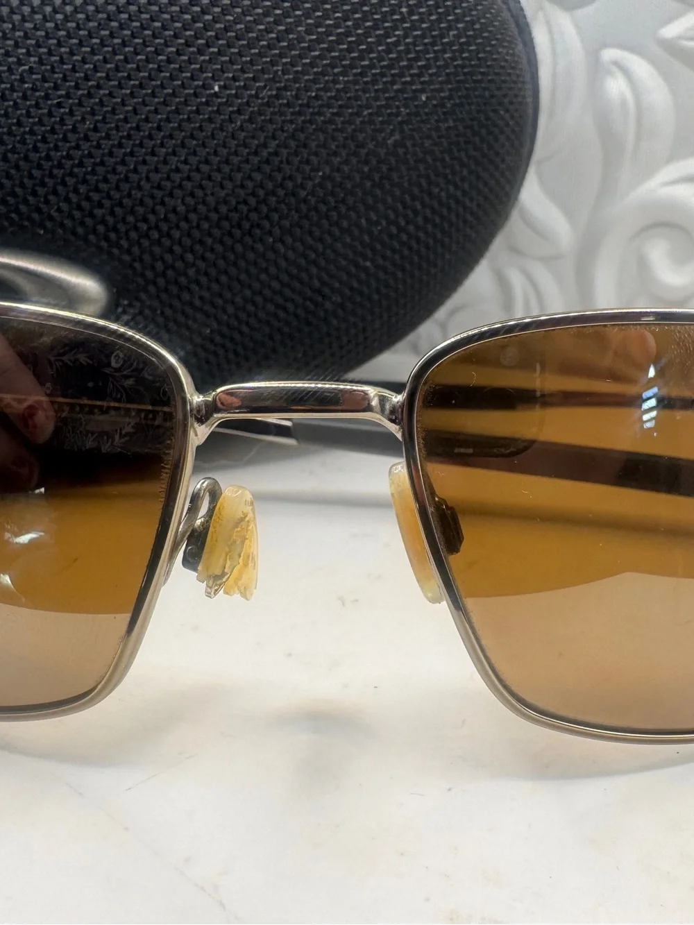 Oakley square wired polarized dark sunglasses